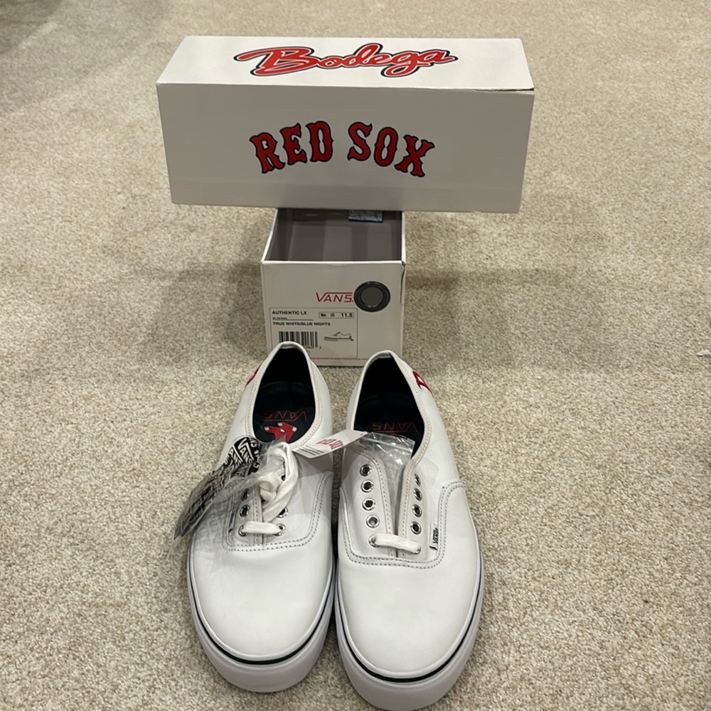 Vans / Red Sox Never Worn Limited Edition White Leather Authentic LX - Size 11.5